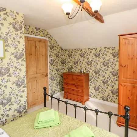 Wren Bedale